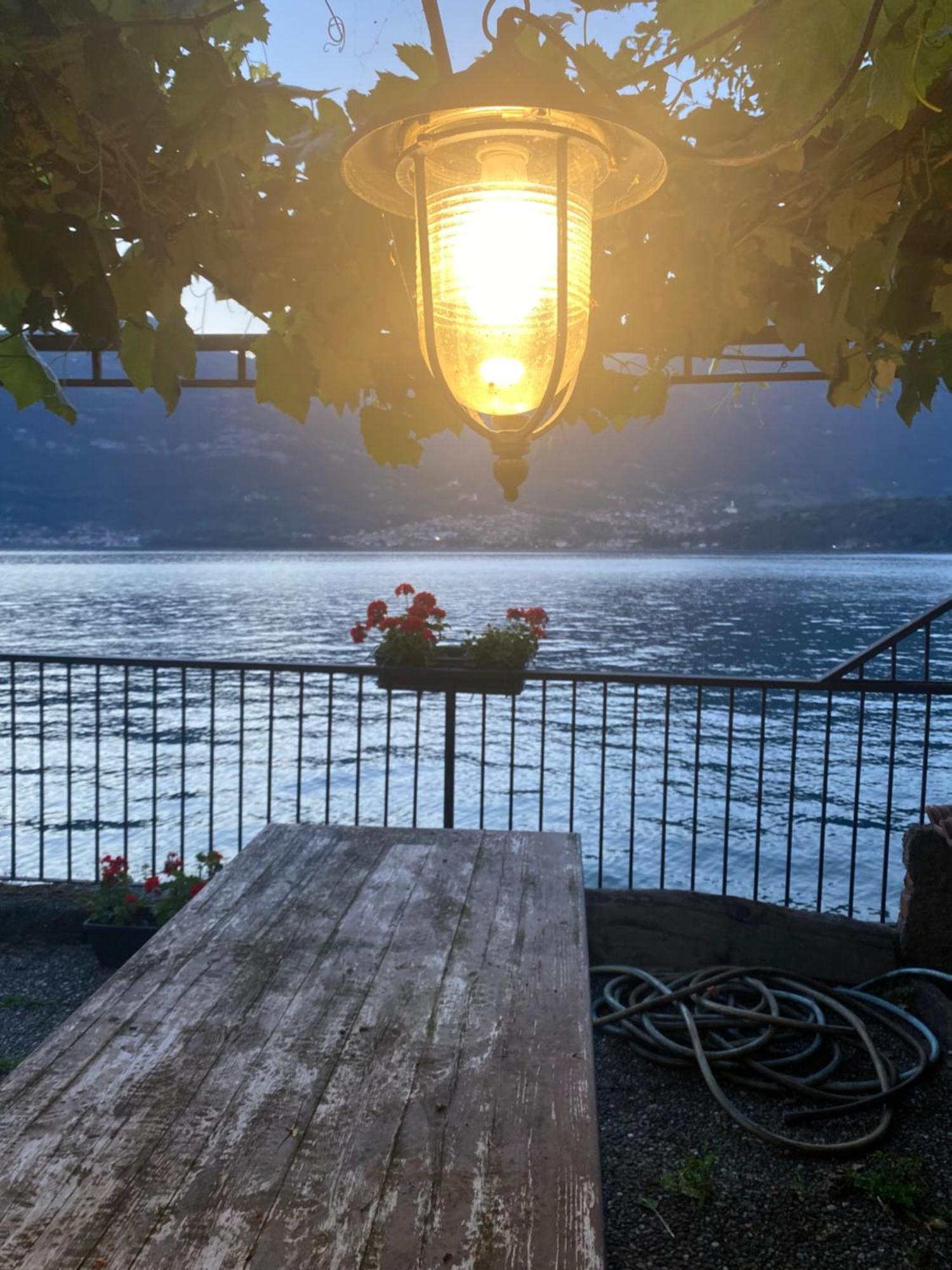 Peonia Apartment - Appartamento Vista Lago 레체노 외부 사진